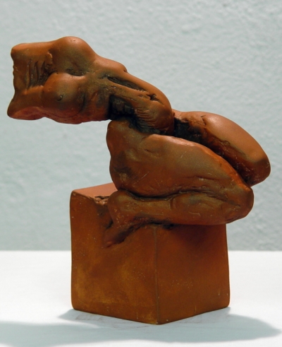 Kost-ka, patinovaná sádra, 20 cm Kost-ka, patinovaná sádra, 20 cm