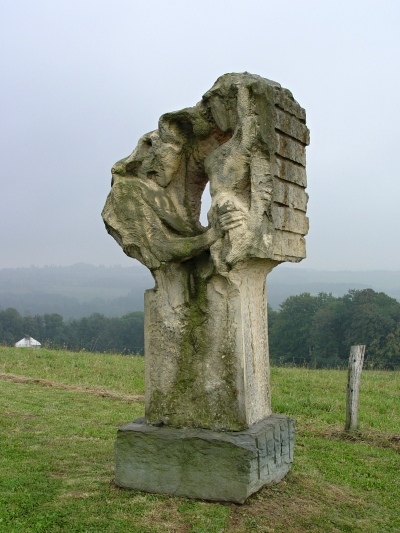 La comédie érotique, pískovec, Ostrava 2004, 400 cm La comédie érotique, pískovec, Ostrava 2004, 400 cm