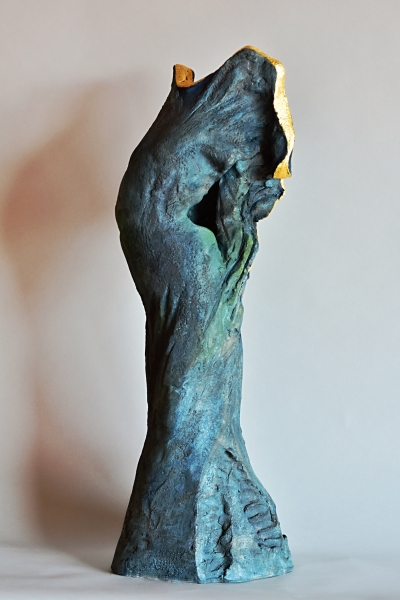 Šaty pro Anděla polychromovaný šamot, 63 cm Šaty pro Anděla